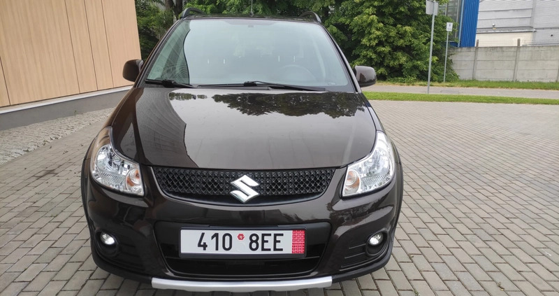 Suzuki SX4 cena 35900 przebieg: 99730, rok produkcji 2014 z Gliwice małe 106